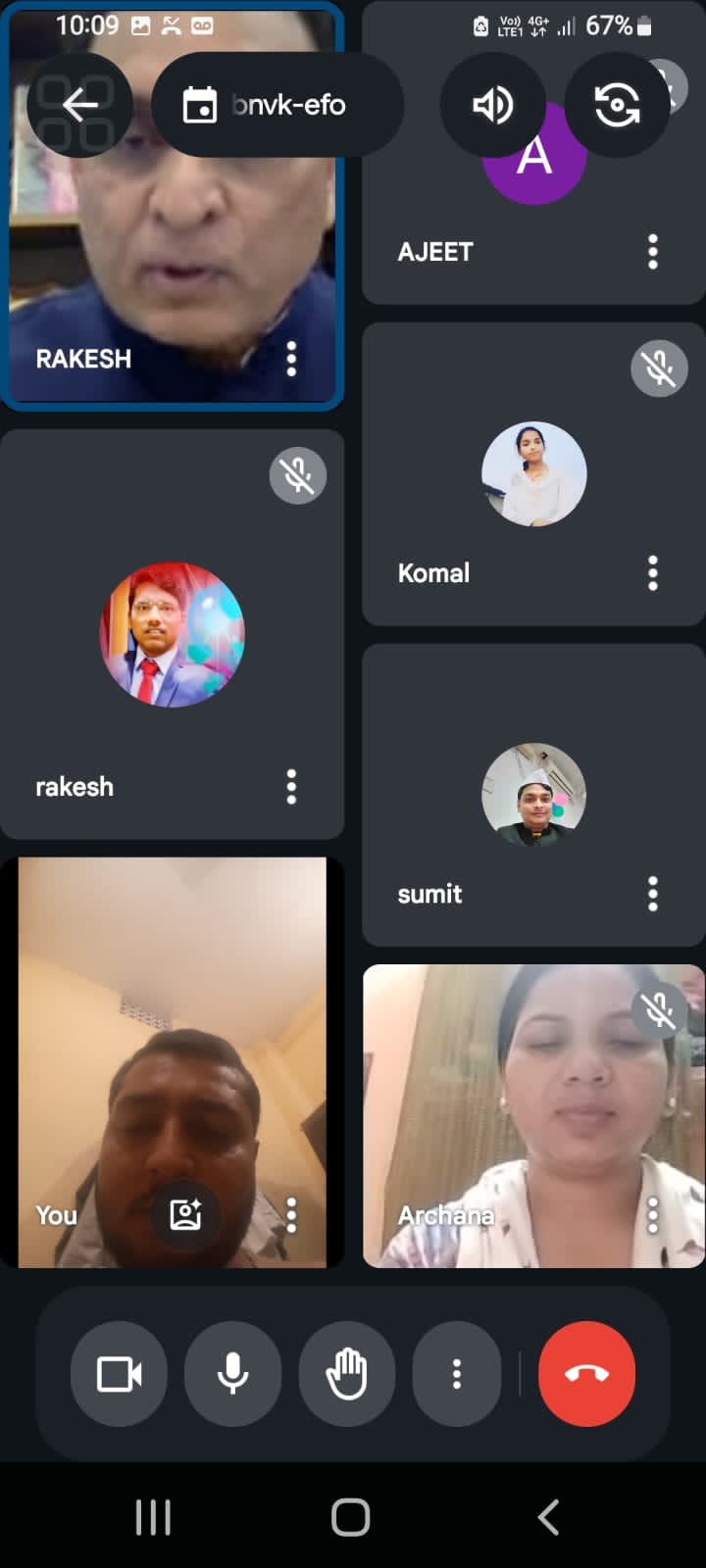 4 4